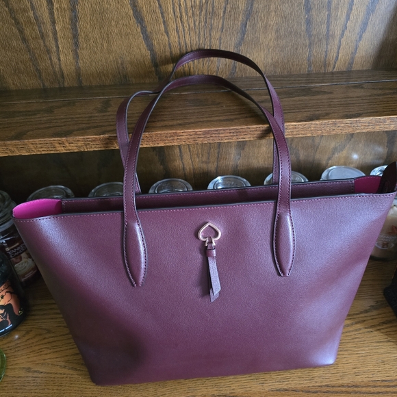Kate Spade New York Adel Large Leather Tote bag in Cherrywood! - Picture 7 of 14